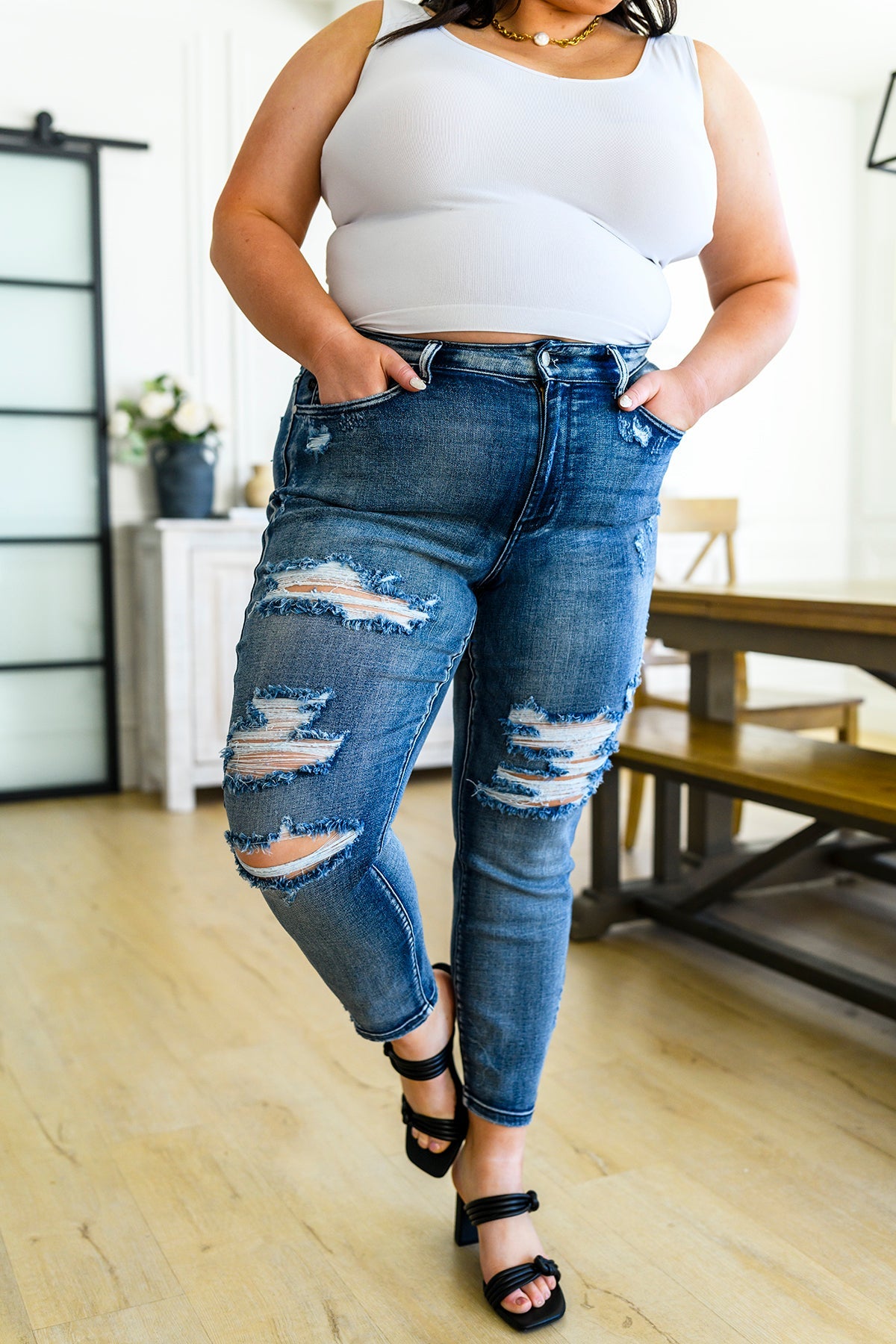 Mary Lou Hi-Rise Destroyed Boyfriend Jeans